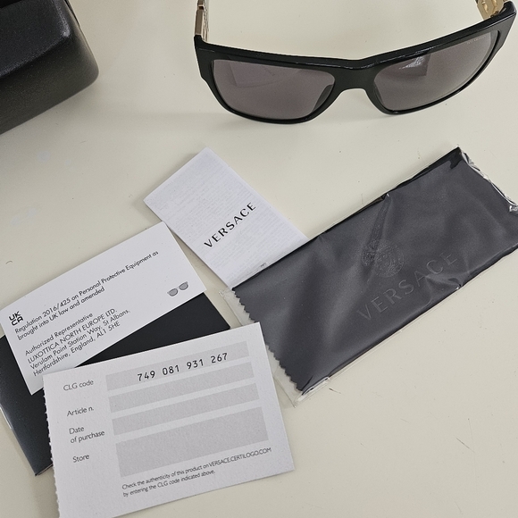 Versace Polorize Sunglass - Picture 3 of 10